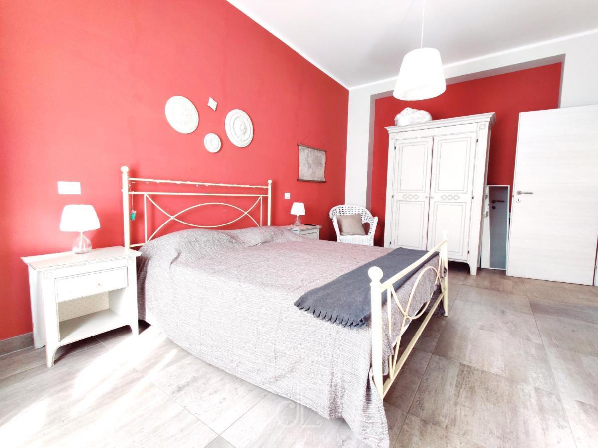Domus Elena Apartment Рим Экстерьер фото